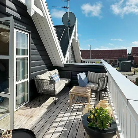 Vakantiehuis Two-bedroom Holiday In 6